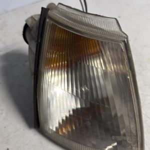 Optique avant secondaire droit (feux)(clignotant) RENAULT CLIO 1 PHASE 1 Essence - Image 1