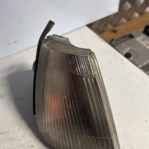 Optique avant secondaire droit (feux)(clignotant) RENAULT CLIO 1 PHASE 1 Essence - Image 1