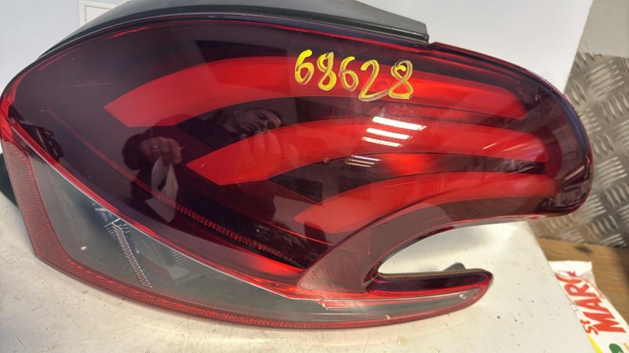 Feu arriere principal droit (feux) PEUGEOT 208 1 PHASE 2 Essence - Image 1