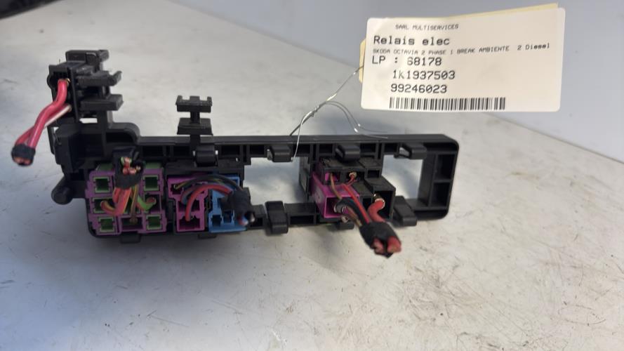 Relais electrique SKODA OCTAVIA 2 PHASE 1 BREAK Diesel - Image 2