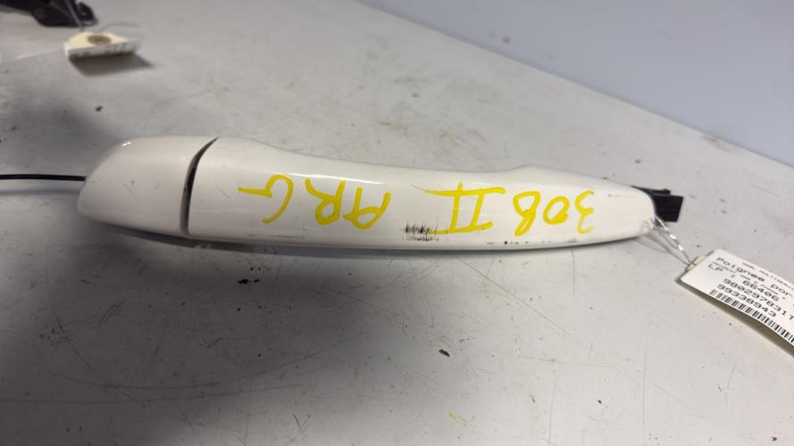 Poignee porte arriere gauche PEUGEOT 308 2 PHASE 2 Essence - Image 2