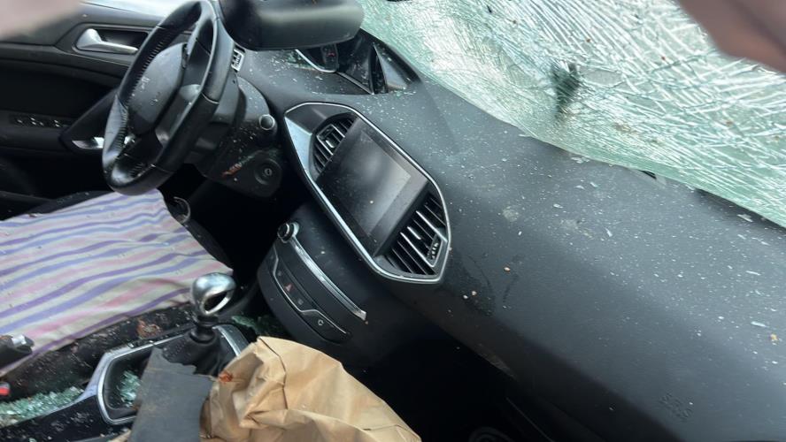 Poignee porte arriere gauche PEUGEOT 308 2 PHASE 2 Essence - Image 6