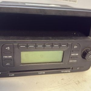 Autoradio d'origine SKODA FABIA 2 PHASE 2 BREAK Diesel - Image 1