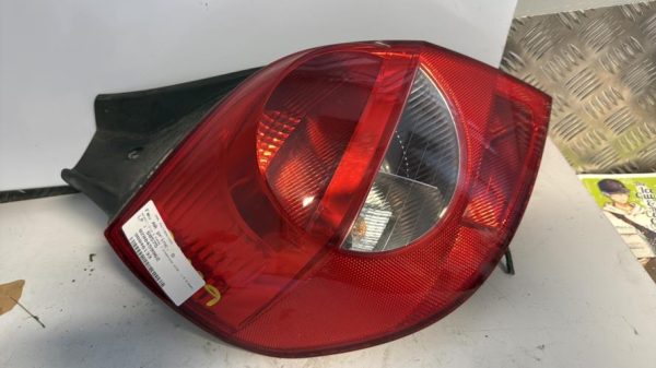 Feu arriere principal gauche (feux) RENAULT CLIO 3 PHASE 1 Diesel - Image 3