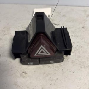 Bouton de warning OPEL CORSA D PHASE 2 Essence - Image 1