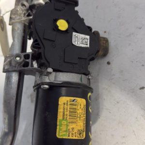 Moteur essuie glace avant RENAULT CLIO 4 PHASE 2 Diesel - Image 1