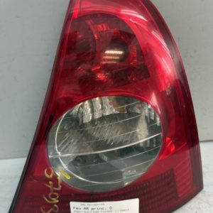 Feu arriere principal droit (feux) RENAULT CLIO 2 PHASE 2 Essence - Image 1