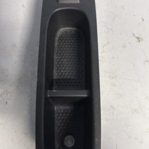 Interrupteur de leve vitre avant droit LANCIA YPSILON 5 Essence - Image 1