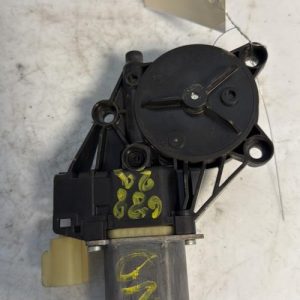 Moteur leve vitre avant droit FORD FIESTA 6 PHASE 1 Diesel - Image 1
