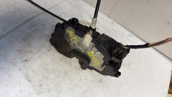 Serrure avant gauche RENAULT CLIO 3 PHASE 1 Diesel - Image 5