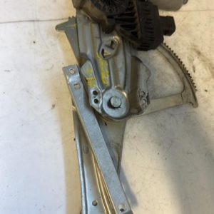 Leve vitre electrique avant gauche OPEL ASTRA H GTC PHASE 2 Diesel - Image 1