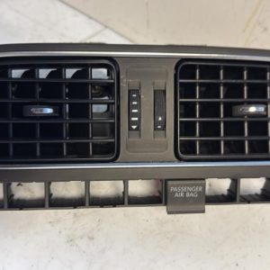Aerateur tableau de bord VOLKSWAGEN POLO 5 PHASE 2 Diesel - Image 1