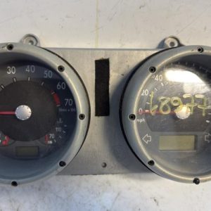 Compteur VOLKSWAGEN POLO 3 PHASE 2 Essence - Image 1