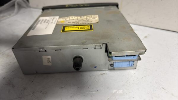 Chargeur CD PEUGEOT 307 PHASE 2 BREAK Diesel - Image 3