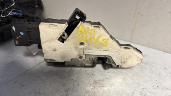 Serrure avant droit PEUGEOT 207 PHASE 1 Essence - Image 3