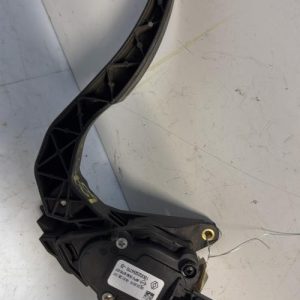 Pedale d'accelerateur RENAULT CLIO 4 PHASE 1 Diesel - Image 1