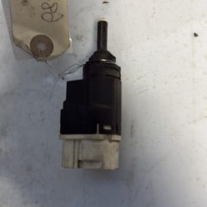 Contacteur feu stop RENAULT CLIO 4 PHASE 1 Diesel - Image 1