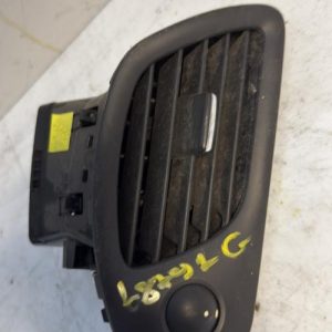 Aerateur tableau de bord avant gauche RENAULT SCENIC 3 PHASE 2 Diesel - Image 1