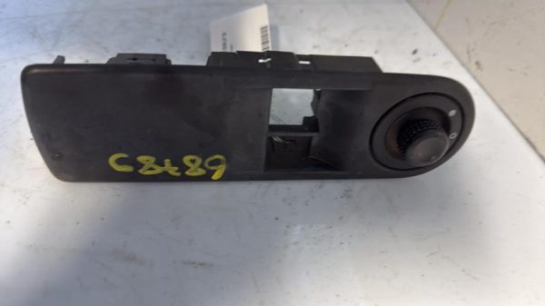 Commande retroviseurs RENAULT CLIO 4 PHASE 1 Diesel - Image 2