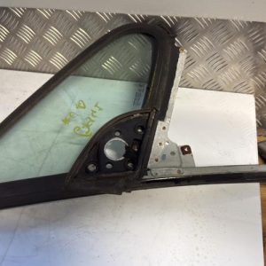 Custode avant droit (porte) PEUGEOT 307 PHASE 2 CABRIOLET Diesel - Image 1