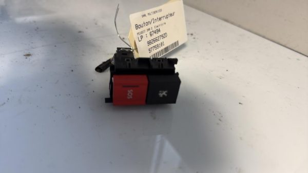 Bouton/Interrupteur PEUGEOT 208 2 Electricité - Image 1