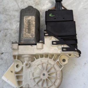 Moteur leve vitre arriere gauche VOLKSWAGEN GOLF 5 Diesel - Image 1