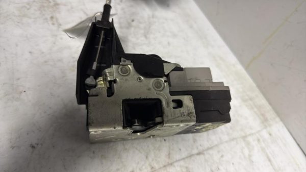 Serrure avant droit PEUGEOT 307 PHASE 2 Diesel - Image 3