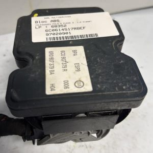 Bloc ABS (freins anti-blocage) VOLKSWAGEN POLO 5 PHASE 2 Diesel - Image 1