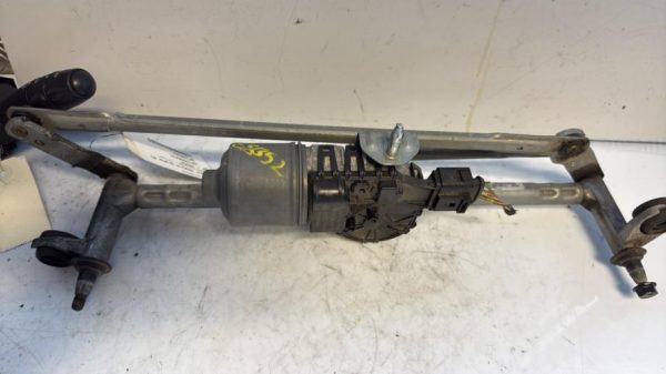 Moteur essuie glace avant VOLKSWAGEN POLO 5 PHASE 2 Diesel - Image 3