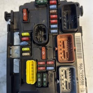 Boitier servitude moteur (BSM) CITROEN C3 2 PHASE 1 Essence - Image 1