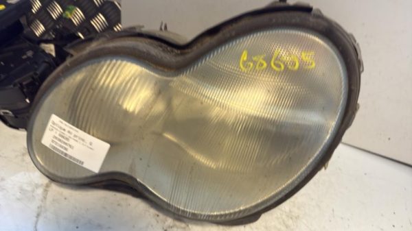 Optique avant principal gauche (feux)(phare) MERCEDES CLASSE C 203 PHASE 1 Diesel - Image 1