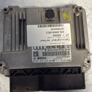 Calculateur moteur AUDI Q3 1 PHASE 1 Diesel - Image 1