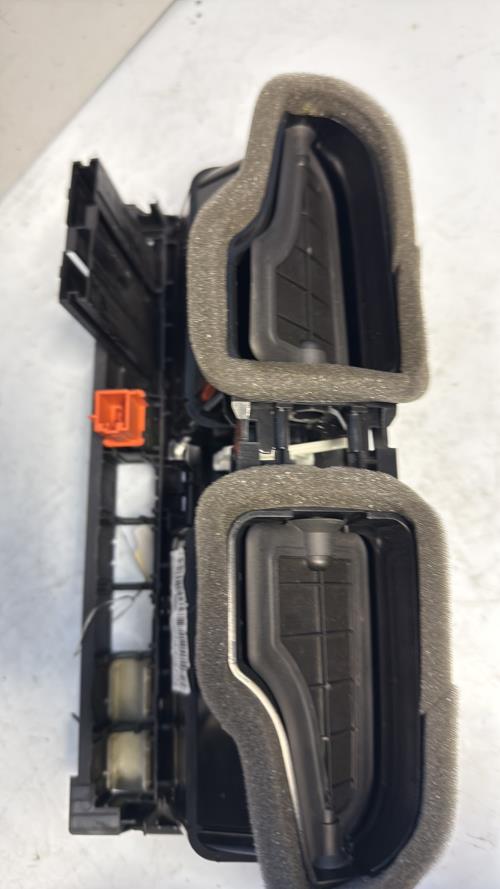 Aerateur tableau de bord VOLKSWAGEN POLO 5 PHASE 2 Diesel - Image 3