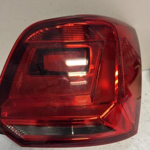 Feu arriere principal droit (feux) VOLKSWAGEN POLO 5 PHASE 2 Diesel - Image 1