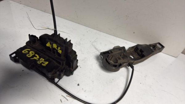 Serrure arriere gauche RENAULT CLIO 3 PHASE 1 Diesel - Image 1