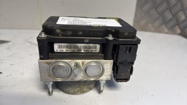 Bloc ABS (freins anti-blocage) RENAULT CLIO 3 PHASE 2 Essence - Image 1