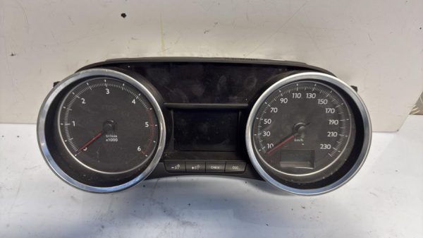 Compteur PEUGEOT 508 1 SW PHASE 2 BREAK Diesel - Image 1