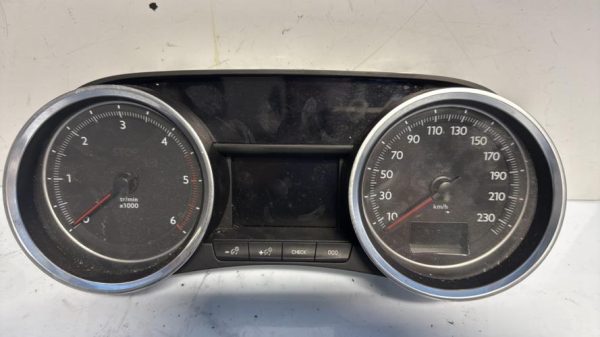 Compteur PEUGEOT 508 1 SW PHASE 2 BREAK Diesel - Image 2