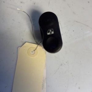Interrupteur de leve vitre avant gauche DACIA SANDERO 1 Diesel - Image 1