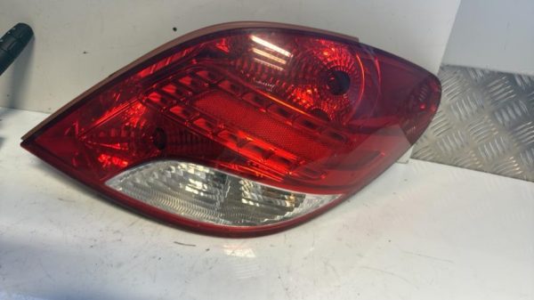 Feu arriere principal droit (feux) PEUGEOT 207 PHASE 2 Diesel - Image 2