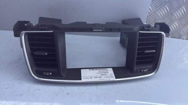 Aerateur tableau de bord PEUGEOT 508 1 SW PHASE 2 BREAK Diesel - Image 2