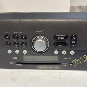 Autoradio d'origine SUZUKI SWIFT 3 Essence - Image 2
