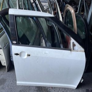 Porte avant droit SUZUKI SWIFT 3 Diesel - Image 1