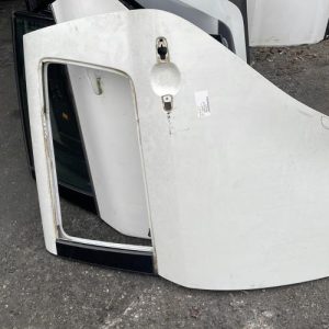 Porte arriere gauche SUZUKI SWIFT 3 Diesel - Image 1