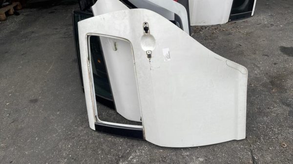 Porte arriere gauche SUZUKI SWIFT 3 Diesel - Image 2