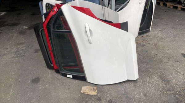 Porte arriere gauche RENAULT MEGANE 4 PHASE 1 Diesel - Image 1
