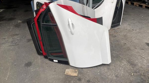 Porte arriere gauche RENAULT MEGANE 4 PHASE 1 Diesel - Image 2