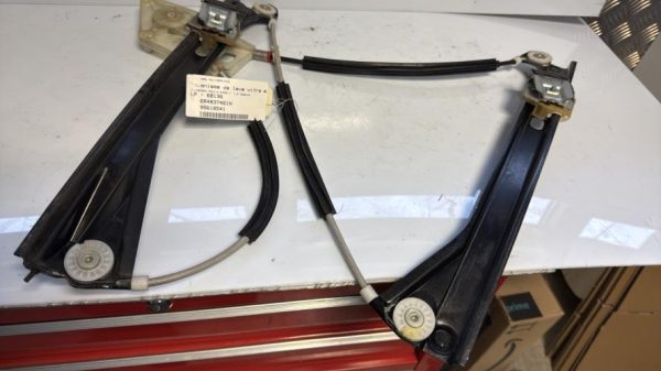 Mecanisme de leve vitre electrique avant gauche VOLKSWAGEN POLO 5 PHASE 1 Essence - Image 3