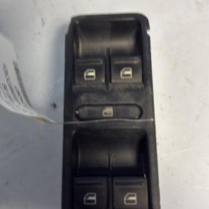 Interrupteur de leve vitre avant gauche VOLKSWAGEN POLO 5 PHASE 1 Essence - Image 1