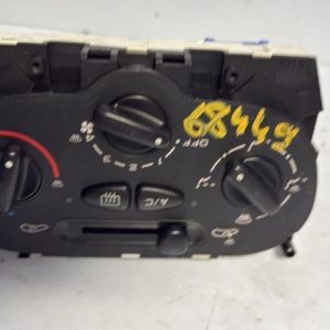 Commande chauffage PEUGEOT 206+ Diesel - Image 1